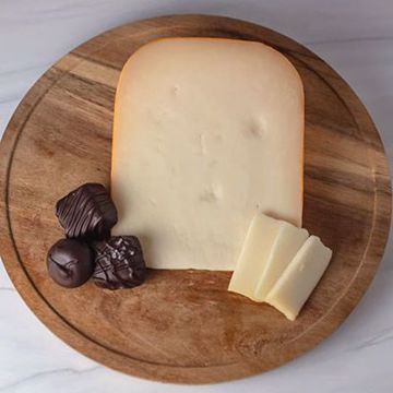 Picture of MARIEKE OVERJARIGE GOUDA WHEEL 1/16LB