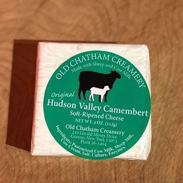 Picture of Old Chatham Hudson Camembert Sq 12/4oz