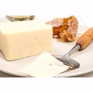 Picture of Pineland Cheddar 6 Month 2/5 lb